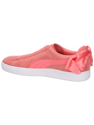 Puma suede store bow women's sneakers